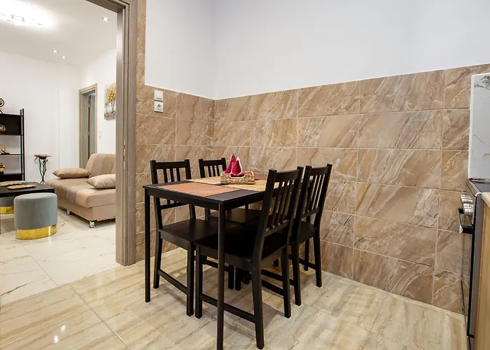 Ella Deluxe Apartman Limenária