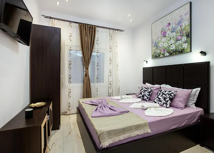 Ella Deluxe Apartman *
