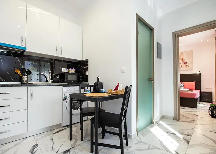 Apartman Ella Deluxe Limenária